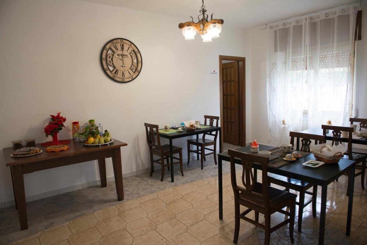 Villa Miriade B&B Паестум Екстериор снимка