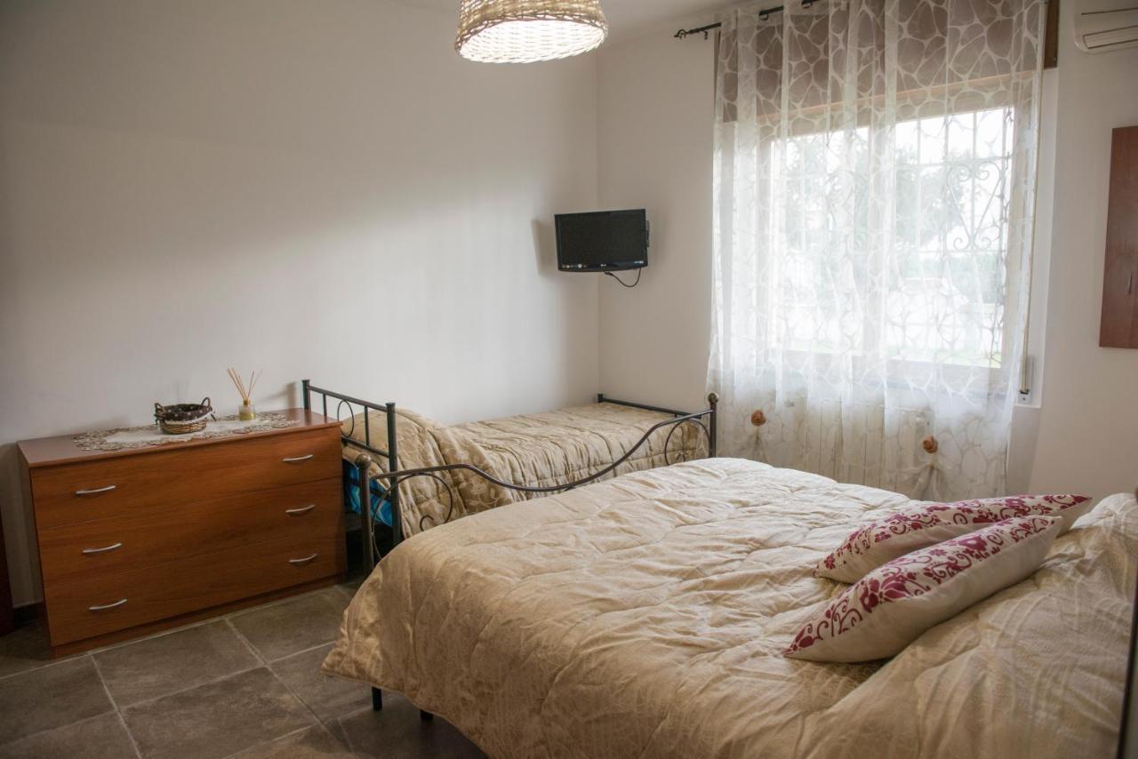 Villa Miriade B&B Паестум Екстериор снимка