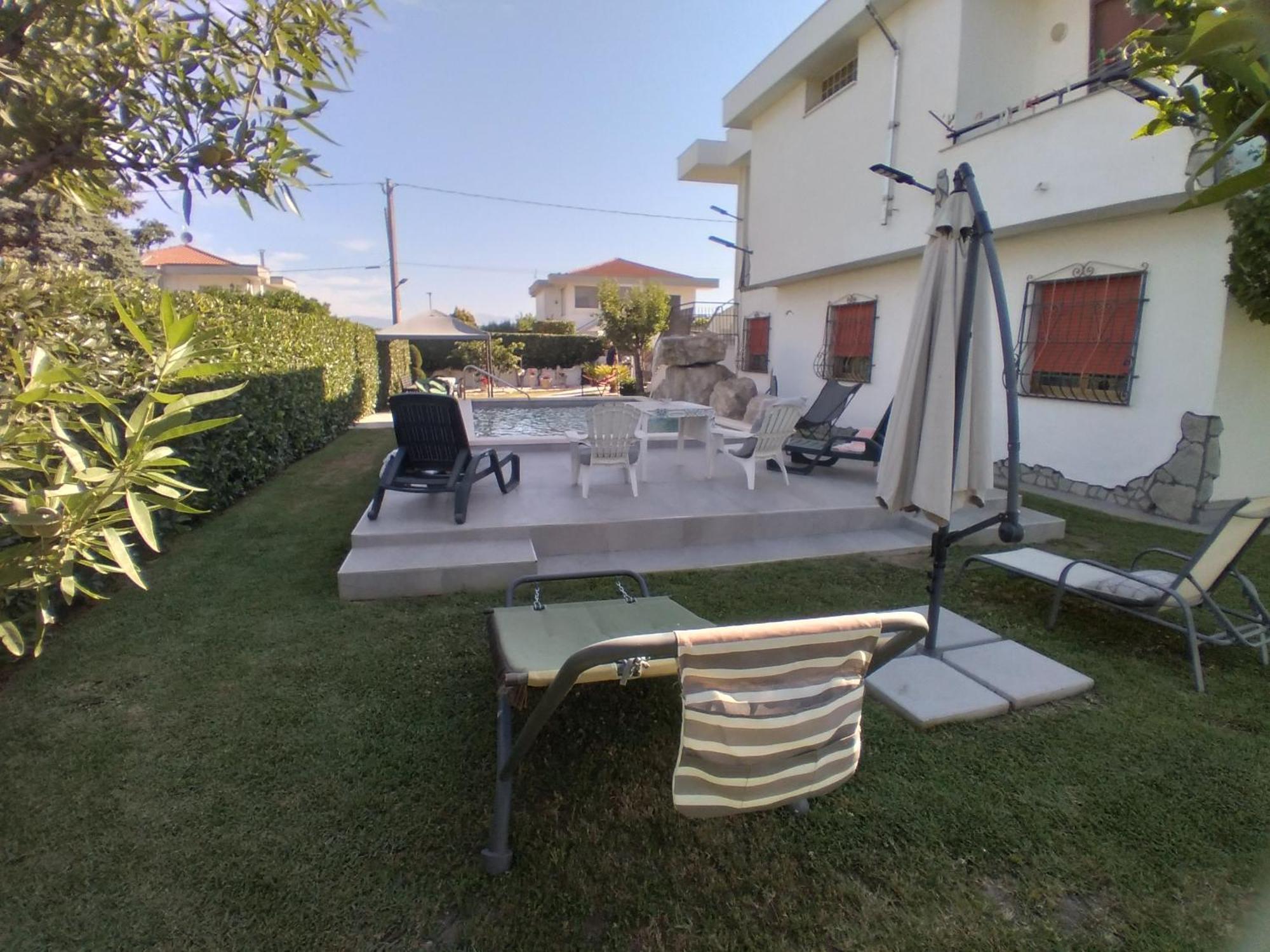 Villa Miriade B&B Паестум Екстериор снимка